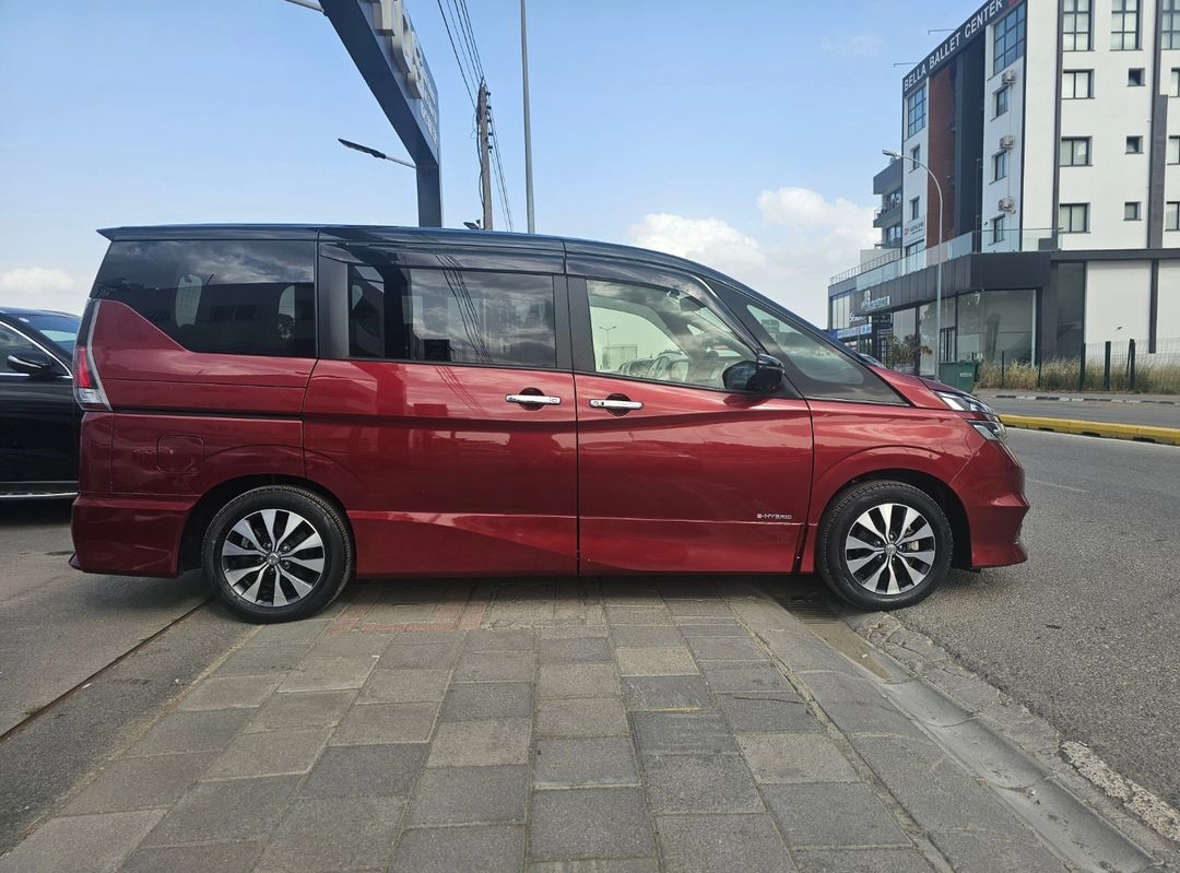  NISSAN SERENA HIGHWAY STAR 2.0 HYBRIT