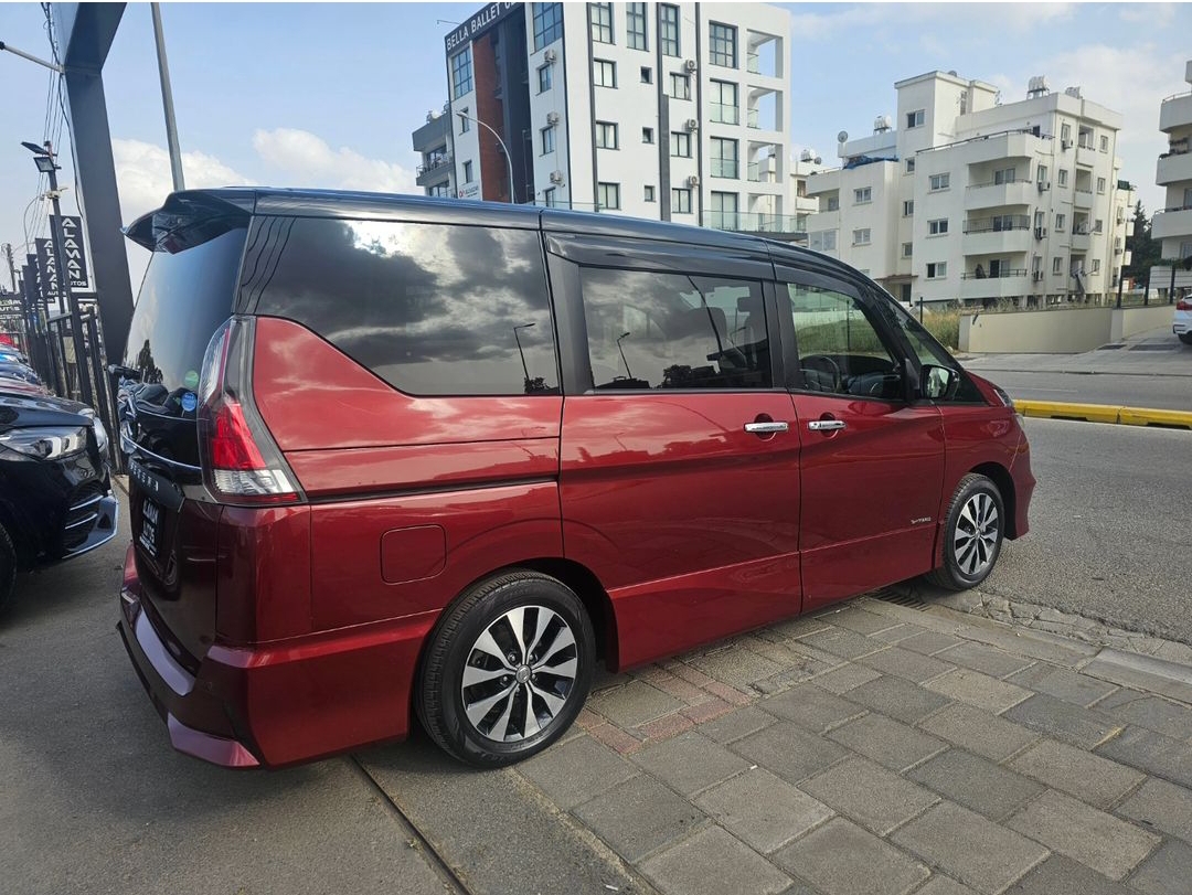  NISSAN SERENA HIGHWAY STAR 2.0 HYBRIT