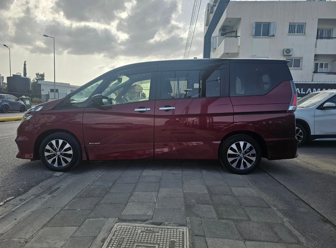  NISSAN SERENA HIGHWAY STAR 2.0 HYBRIT