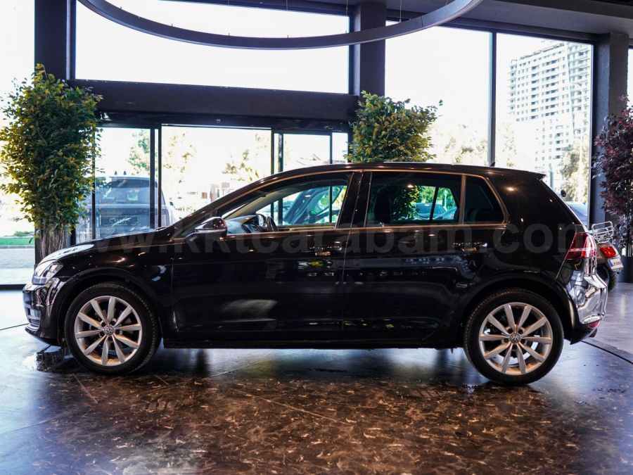 VOLKSWAGEN GOLF 2017